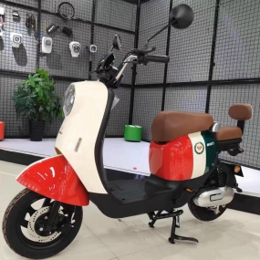 M16 - Đỏ trắng